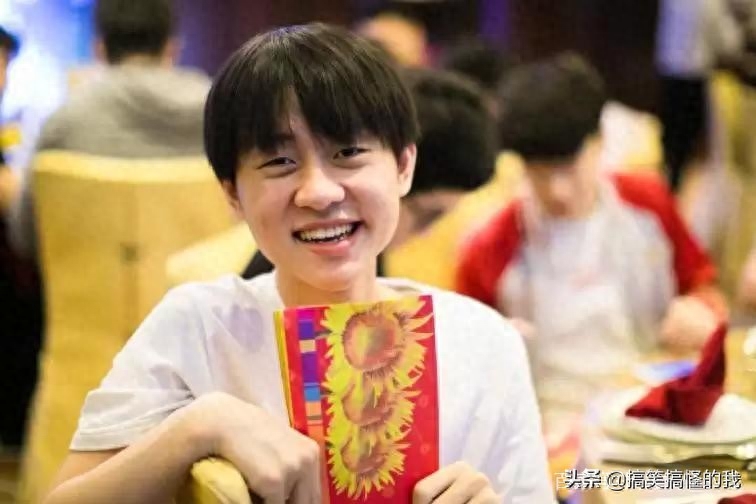 英雄联盟辅助_英雄辅助联盟怎么玩_辅助英雄联盟