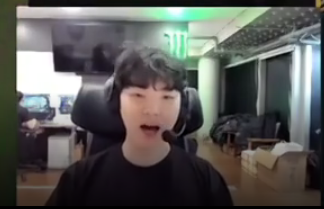 英雄联盟卡盟一波兵线引发LOL韩服大战 主播贴脸输出Chovy：我分比你高(图4)